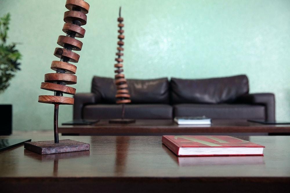 Hotel Iguatemi Business & Flat By Avectur 4*