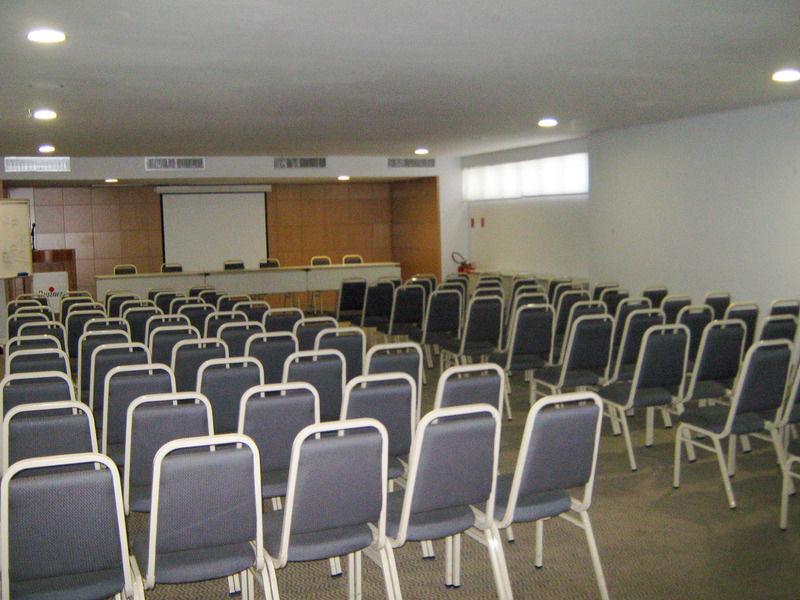 Hotel Iguatemi Business & Flat By Avectur 4*